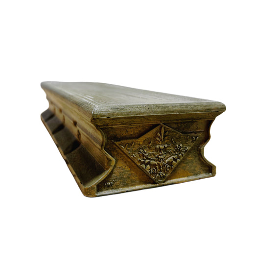 002 Times New Roman Ledge